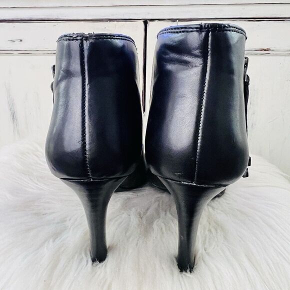 Franco Sarto Black & Gray Suede & Leather Side Zip Heeled Booties Womens Size 9M - Picture 4 of 8